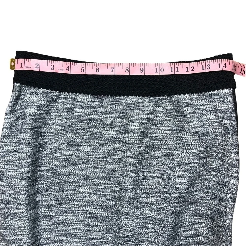 Anthropologie Leifsdottir Black‎ White Cloud Deck Tweed Pencil Skirt
